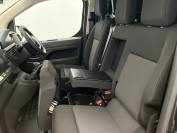 VAUXHALL VIVARO 2024 (74)