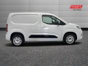 VAUXHALL COMBO CARGO 2024 (74)