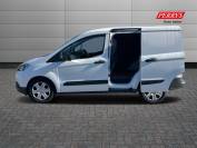 FORD TRANSIT COURIER 2019 (69)