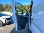 FORD TRANSIT 2023 (73)