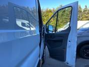 FORD TRANSIT 2023 (73)