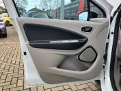 RENAULT ZOE 2015 (15)