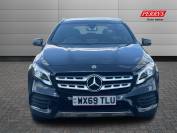 MERCEDES-BENZ GLA 2019 (69)