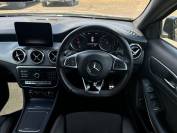 MERCEDES-BENZ GLA 2019 (69)