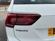 VOLKSWAGEN TIGUAN 2020 (20)