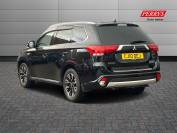 MITSUBISHI OUTLANDER 2015 (65)