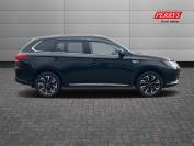 MITSUBISHI OUTLANDER 2015 (65)