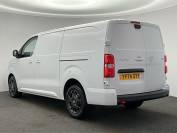 VAUXHALL VIVARO 2024 (74)