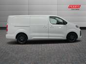 VAUXHALL VIVARO 2024 (74)