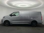 VAUXHALL VIVARO 2024 (74)