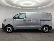 VAUXHALL VIVARO 2024 (74)