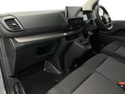 VAUXHALL VIVARO 2024 (74)