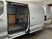 VAUXHALL VIVARO 2024 (74)