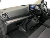 VAUXHALL VIVARO 2024 (74)