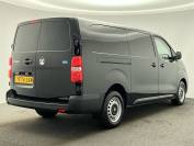 VAUXHALL VIVARO 2024 (74)