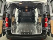 VAUXHALL VIVARO 2024 (74)