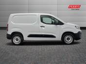 VAUXHALL COMBO CARGO 2024 (24)