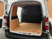 VAUXHALL COMBO CARGO 2024 (24)