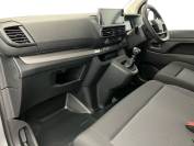 VAUXHALL VIVARO 2024 (74)