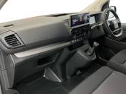 VAUXHALL VIVARO 2024 (74)