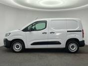 VAUXHALL COMBO CARGO 2024 (24)