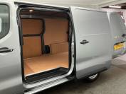 VAUXHALL VIVARO 2024 (74)