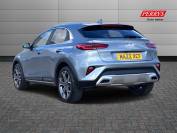 KIA XCEED 2022 (22)