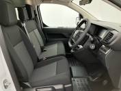 VAUXHALL VIVARO 2024 (74)