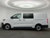 VAUXHALL VIVARO 2024 (74)