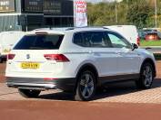 VOLKSWAGEN TIGUAN ALLSPACE 2019 (69)