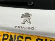 PEUGEOT 2008 2016 (66)