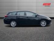 TOYOTA AURIS 2016 (16)