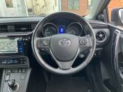 TOYOTA AURIS 2016 (16)