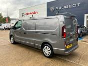 VAUXHALL VIVARO 2017 (17)