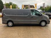 VAUXHALL VIVARO 2017 (17)