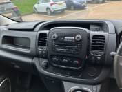 VAUXHALL VIVARO 2017 (17)