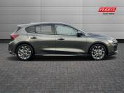 FORD FOCUS 2024 (24)