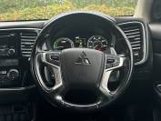 MITSUBISHI OUTLANDER 2016 (65)