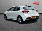 KIA RIO 2022 (22)