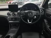 MERCEDES-BENZ GLA 2019 