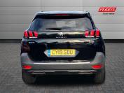 PEUGEOT 5008 2019 (19)