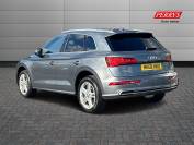 AUDI Q5 2018 (68)