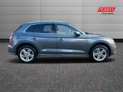 AUDI Q5 2018 (68)