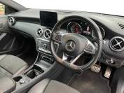 MERCEDES-BENZ A CLASS 2018 (18)