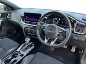 KIA PRO CEED 2023 (73)