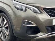 PEUGEOT 5008 2019 (19)