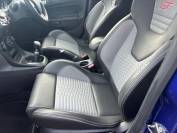 FORD FIESTA 2017 (17)