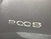 PEUGEOT 2008 2021 (71)