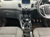 FORD FIESTA 2015 (15)