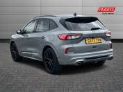 FORD KUGA 2023 (73)